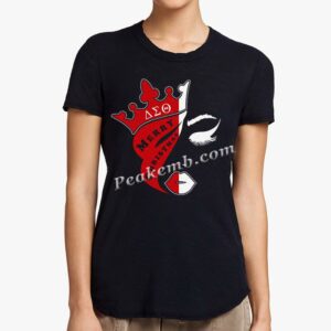 Delta Sigma Theta (??????) w/ crown &hellip;