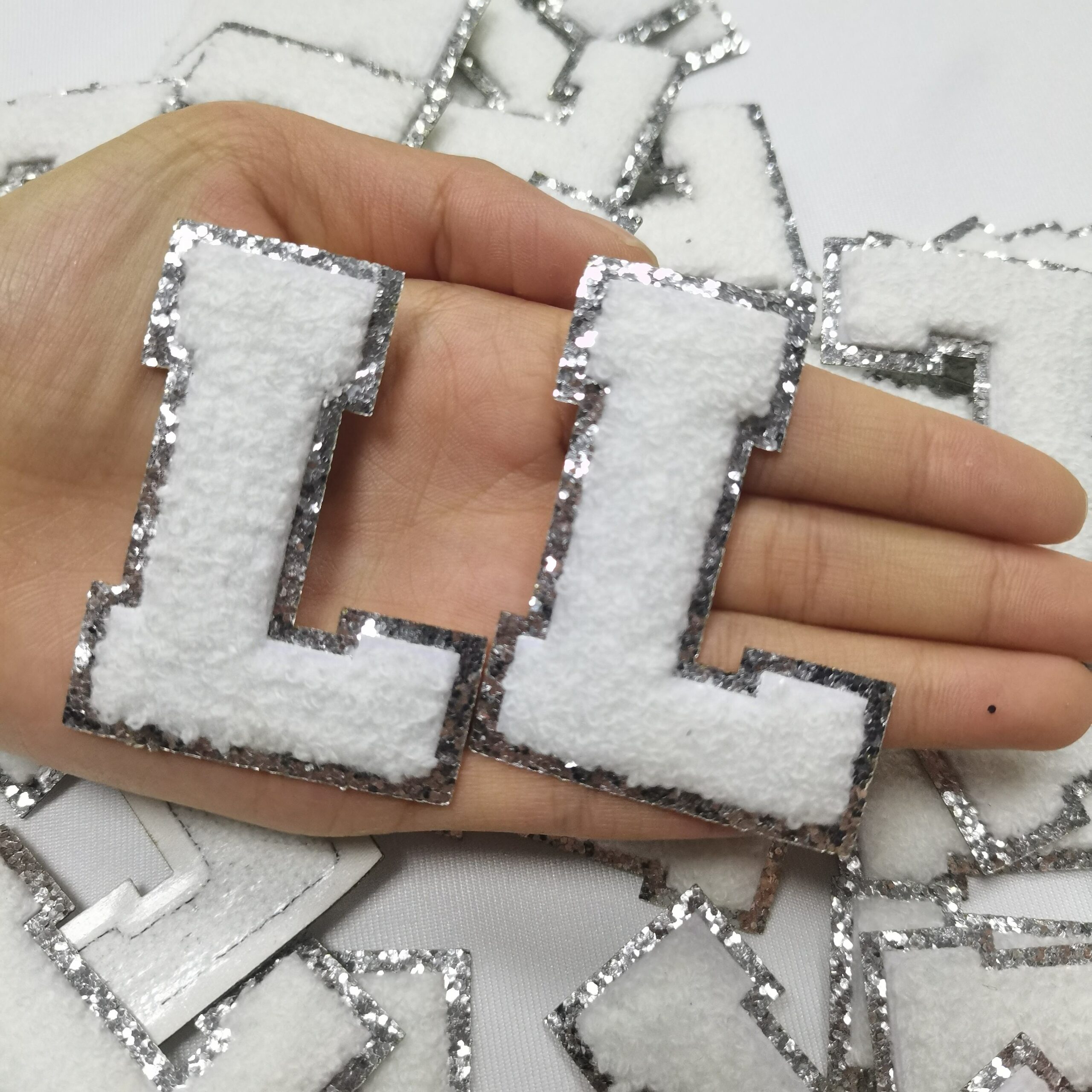 wholesale White Glitter Letter Chenille Initial Patch Sticker Gold Glitter Back A-Z Alphabet Patch For Kid Clothing Bags 5 wholesale White Glitter Letter Chenille Initial Patch Sticker Gold Glitter Back A-Z Alphabet Patch For Kid Clothing Bags - Image 3